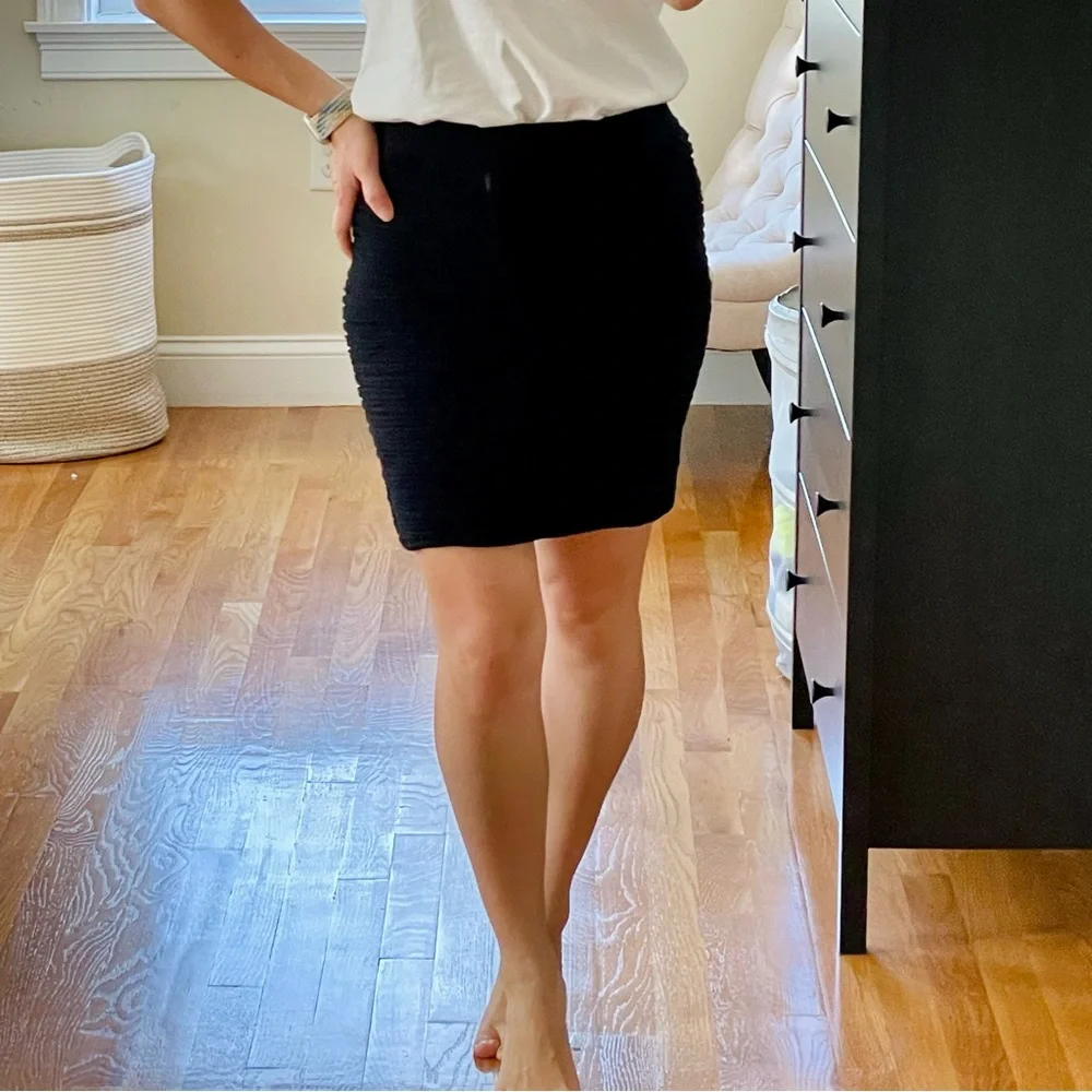 Tanco Stretch Fit Black Mini Skirt - Picture 1 of 12